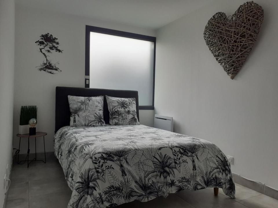Les Pins De Talant , Au Calme En Rez De Jardin Apartment Exterior foto
